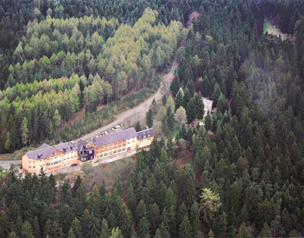 Hotel Am Wald -Garni- Elgersburg Exterior photo