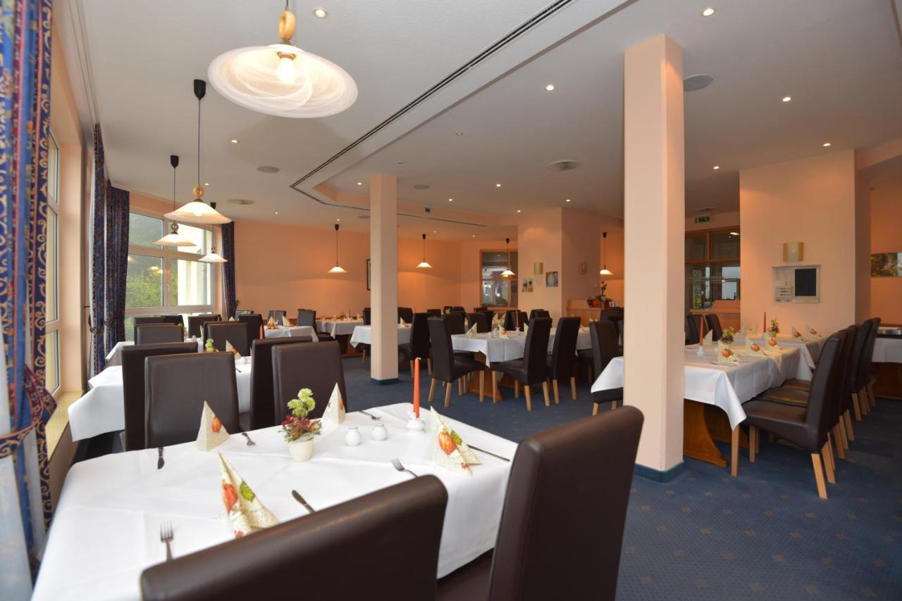 Hotel Am Wald -Garni- Elgersburg Exterior photo